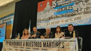 Curiosa presencia de Ariel Lijo en un acto de Judiciales, gremio marcadamente crítico de Milei