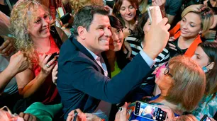 Manes sigue con giras por el país y ya piensa en las presidenciales 2023