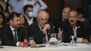 Tras la expulsión de Edgardo Kueider, La Libertad Avanza quiere suspender a Oscar Parrilli y tratar Ficha Limpia