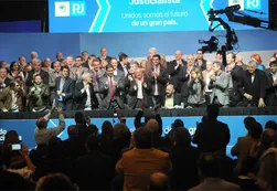 El kirchnerismo se refugia en el PJ para sobrevivir después de 2015