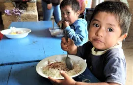 Cada semana se suman 20 nuevas familias a pedir comida al comedor Los Piletones