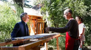 Macri en La Angostura: "No entiendo las críticas de que tome vacaciones"