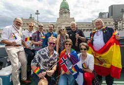 Cómo fue la Marcha del Orgullo de los embajadores extranjeros en Argentina