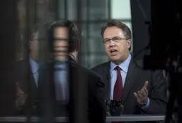 Para el titular de la Fed de Nueva York, la solidez económica justifica más alzas