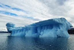 El iceberg más grande del mundo se desprendió de la Antártida: ¿Qué puede pasar?