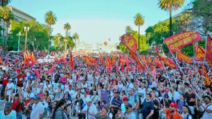 La izquierda pide protagonismo pero se enreda en sus debates