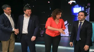 En un debate encorsetado, los candidatos porteños repartieron guiños y chicanas pero se fueron conformes