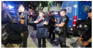 Juan Grabois denuncia que 50 personas están detenidas en móviles de la Policía de la Ciudad frente al Obelisco