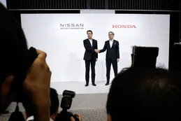 Chau al proyecto de fusión entre Honda y Nissan