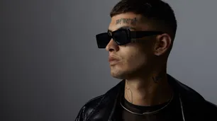 Frijo, el artista que grabó con Bizarrap y Duki, venció las adicciones y hoy vuelve a la música