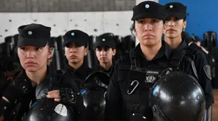 La Ciudad creó un grupo especial de policías que intervendrá en marchas donde haya mujeres con hijos