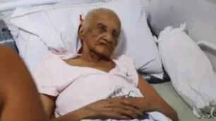 Una emergencia médica permitió descubrir que una brasileña, en 15 días, cumple 122 años