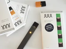 EEUU considera prohibir la venta de cigarrillos electrónicos online