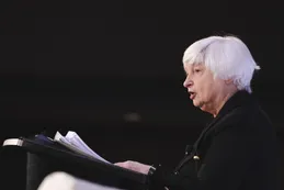 Yellen viaja a China para presionar a Pekín por el exceso de capacidad industrial