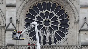 Millonarios ofrecen donaciones y un plan para reconstruir Notre Dame