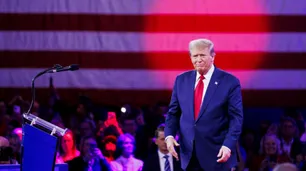 Día 332: Por qué se impuso Trump