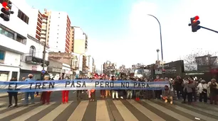 Reclamo vecinal por la reapertura de las estaciones Villa Crespo y La Paternal