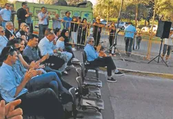 Más solo, Aníbal F. dice que todo es una ‘paparruchada’