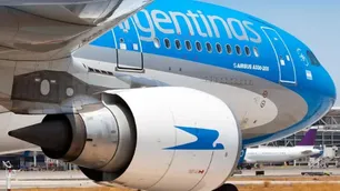 Aerolíneas Argentinas envía un vuelo especial para los turistas varados en Florianópolis