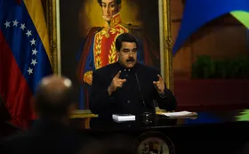 Nicolás Maduro: "No me va a temblar el pulso de encerrar a los responsables del golpe"