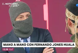 Expertos en noticieros continuaron la polémica sobre la capucha de Repetto