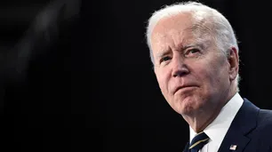 La salud mental de Biden: olvidos, caídas y un mail de Obama que salíó a la luz
