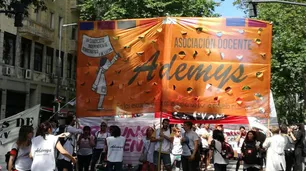 Paro docente: qué gremios lo convocan y cuáles son sus reclamos