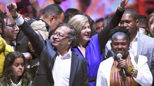 Asume Petro, un presidente de Colombia inédito que buscará superar conflictos históricos