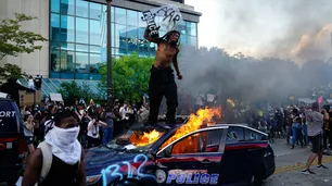 EE.UU: toque de queda tras violentas manifestaciones por el crimen de George Floyd