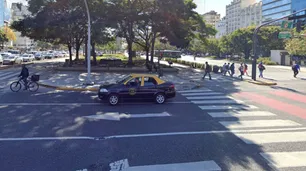 Peatón murió atropellado por un taxista en el cruce de Cerrito y Santa Fe