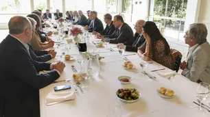 Macri almorzó en Olivos con Michetti, Peña, Pichetto y senadores del interbloque Cambiemos
