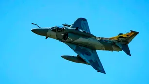 Una nueva tragedia sacude a la Fuerza Aérea: murió un piloto haciendo prácticas nocturnas