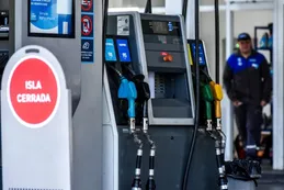 Aumento de combustibles: Shell y Puma se adelantaron y la Súper ya cuesta mil pesos