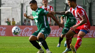 Unión fue a Junín y también hizo leña del Sarmiento caído: 2-1