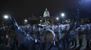 Tensión en EEUU: toque de queda paraliza a Washington tras un día de violencia