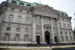 El Banco Nación volvió al mercado de deuda luego de 30 años y captó más de u$s370 millones