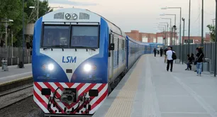 Por problemas técnicos, el tren San Martín circula con frecuencia de feriados y domingos hasta nuevo aviso