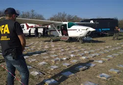 Derriban una avioneta narco a los tiros en San Antonio de Areco