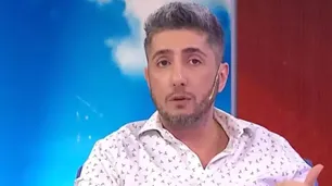 Jey Mammon con Flor de la V: "Sentí que me martillaban la cabeza y no tenía manera de salir a hablar"