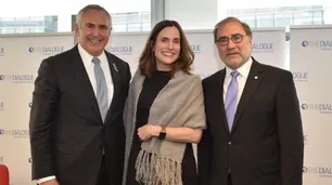 Un guiño de Marc Stanley para el Gobierno