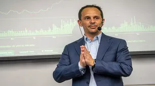 Fausto Spotorno y un streaming exclusivo de Perfil: ¿Se puede evitar el colapso nervioso de la Economía?