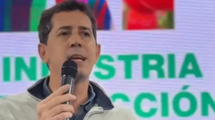 Wado de Pedro viaja a una cumbre global y el PJ lleva duras críticas contra Milei