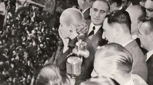 Evita desafía el camino único