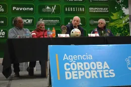 “Estoy adentro”: el día que Menotti aceptó dirigir a Talleres en el ascenso de la AFA