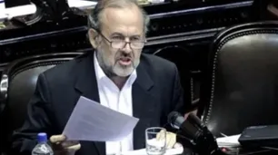 Eduardo Amadeo sobre el debate de Ley Bases en el Senado: "Están poniendo palos en la rueda"