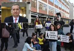 Barañao: "No hay despidos en el Conicet; la toma la hacen becarios"