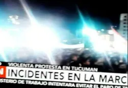 Los medios oficialistas resaltaron la "violencia" de la "marcha opositora"