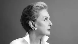 Carolina Herrera: historia de la mujer que forjó un emporio tras ser discriminada por la realeza
