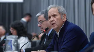 Palazzo aseguró que el programa económico de Milei es "un plan de saqueo"