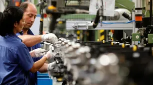 Julio Gambina: “Aquello que está vinculado al mercado interno está generando destrucción de empleo”